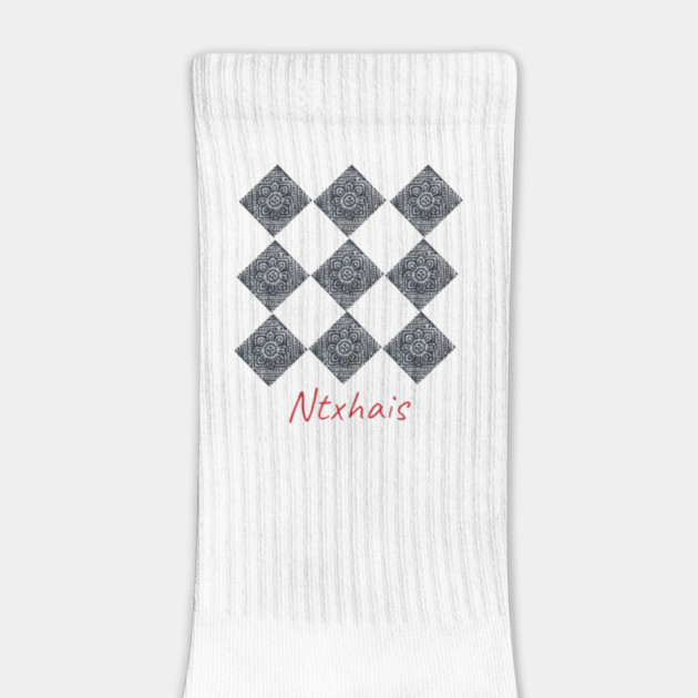 Ntxhais – Blossoming Hmong Beauty in Pattern by Pimcolle