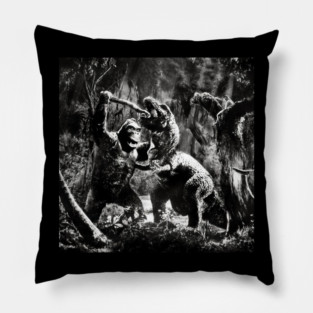 The Original 1933 King Kong - livax #9195 Pillow