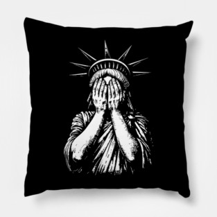 Statue of liberty hiding her face with her hands Pillow