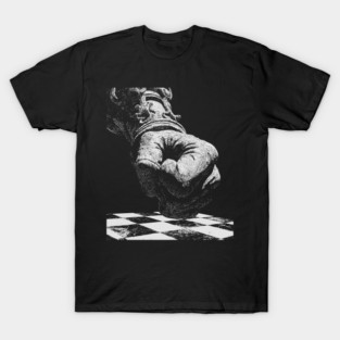 Punching the Board - Aggressive Chess Player T-Shirt