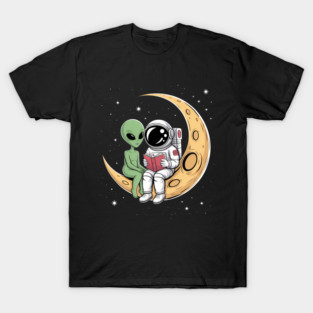 Astronaut With Alien On Moon Space Lover Astro T-Shirt