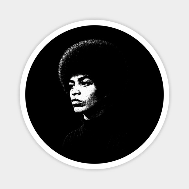 Angela Davis, Civil Rights Activist Magnet by UrbanLifeApparel