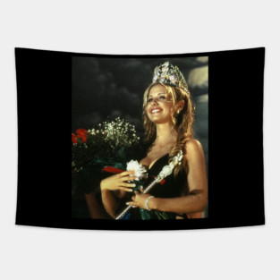 Helen Shivers Croaker Queen Vintage T Shirt Tapestry