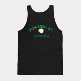 Powered by Gardening – Daisy Flower Plant Lover Design – Cute Cottagecore Nature Gift Tank Top