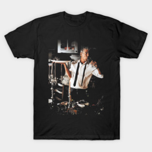 Anthony Bourdain -- Vintage Retro Style T-Shirt