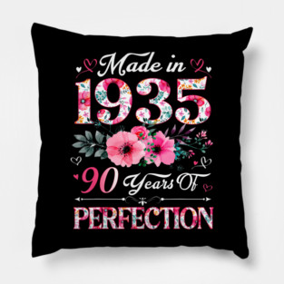 90 Year Old Made In 1935 Floral 90th Birthday Pillow