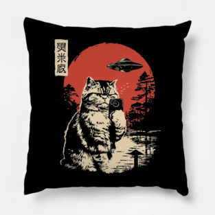 Cat Taking a Selfie with a UFO Funny Art Pillow