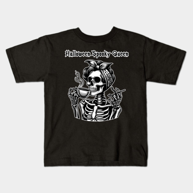 Halloween Spooky Queen 9 Kids T-Shirt by Grave Digs