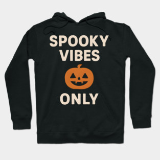 Spooky Vibes Only – Funny Halloween Pumpkin Graphic Gift Hoodie