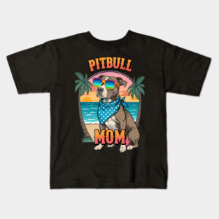 Pitbull Mom Beach Vibes – Cool Pup in Sunglasses & Sunset Style for Dog Lovers Everywhere Kids T-Shirt