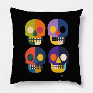 Skull Quad Nude 1 Pillow
