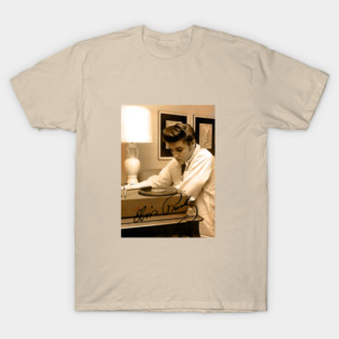 Elvis Presley // vintage art T-Shirt