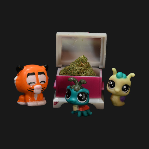 Treasure Chest - Weed Design by MrGreenGenes420