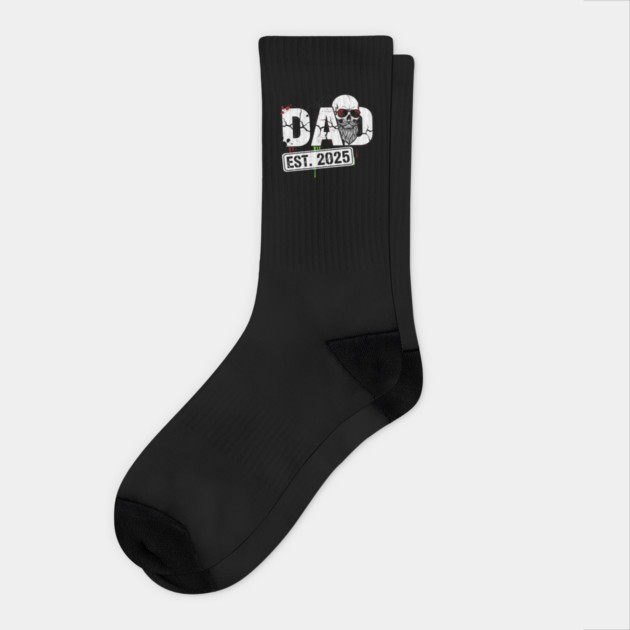 Dad Est. 2025 – Skull & Streetwear Grunge Edition Socks by Designed By Marty