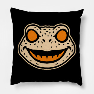 Retro Toad Face Halloween Graphic | Spooky Frog Artwork Pillow