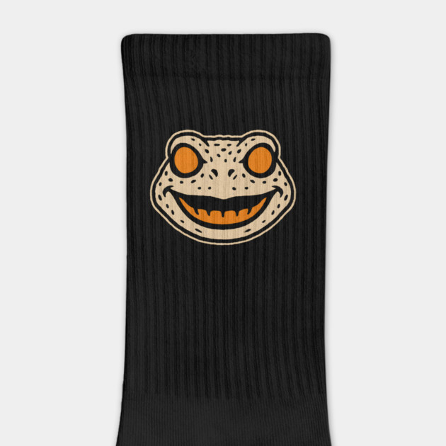 Retro Toad Face Halloween Graphic | Spooky Frog Artwork by MakerMind8.2