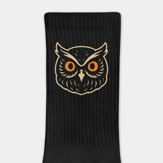 Retro Owl Face Halloween Graphic | Spooky Bird Artwork by MakerMind8.2