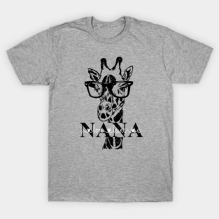 Vintage Giraffe I Love Being A Nana Happy Birthday Mothers Day Merry Christmas And Happy New Year T-Shirt