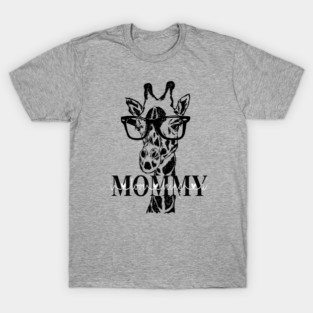 Vintage Giraffe I Love Being A Mommy Happy Birthday Mothers Day Merry Christmas And Happy New Year T-Shirt