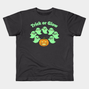 Trick or Glow – Kawaii Ghost Squad & Pumpkin | horror halloween | retro halloween | Vintage Halloween | Anniversary Gift | Halloween Spirit | Halloween gift Kids T-Shirt