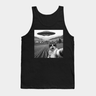 Cat Alien UFO Selfie - Funny Retro Pet Meme Novelty Tank Top