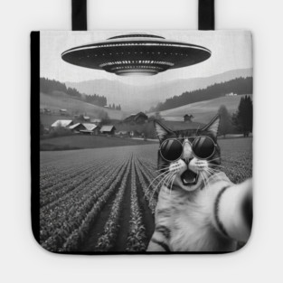 Cat Alien UFO Selfie - Funny Retro Pet Meme Novelty Tote