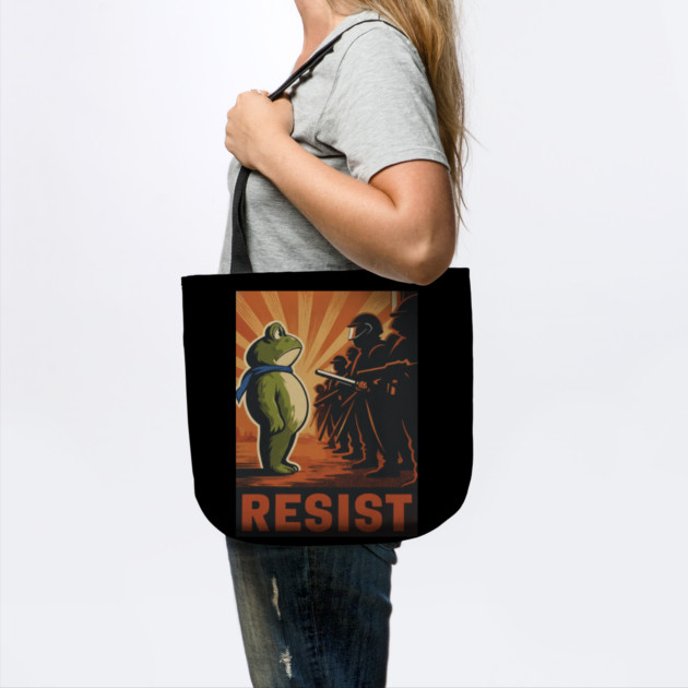 Resist Frog Activist - Portland Protest Frog by ArtistTee ⭐⭐⭐⭐⭐