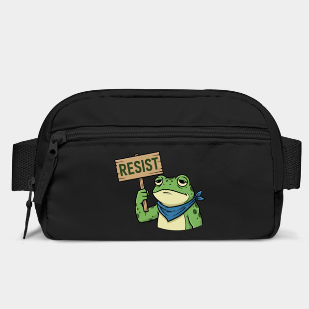 Resist-Frog-Portland-Protest-Activist by ArtistTee ⭐⭐⭐⭐⭐