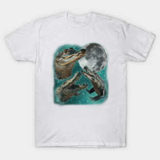 Alligator Moonlit Battle, Reptilian Clash Amongst the Stars, Gator Jaw-Snapping Celestial Showdown - Fantasy Art T-Shirt