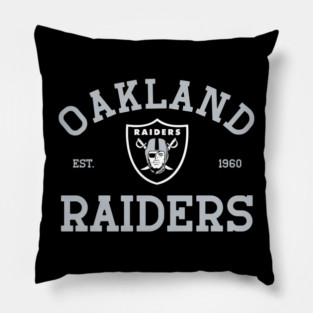 Retro-Badge-Raiders Pillow