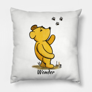 Classic Winnie the Pooh 'Wonder' Pillow