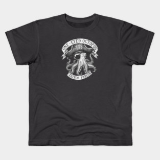 One-Eyed Octopus Ink – Pirate Tattoo Parlor Design Kids T-Shirt