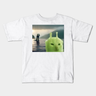 Alien Cat Viral Meme Selfie with Loch Ness Monster Nessie Kids T-Shirt