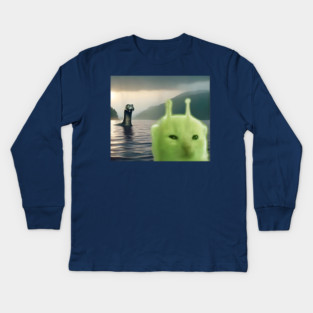 Alien Cat Viral Meme Selfie with Loch Ness Monster Nessie Kids Long Sleeve T-Shirt