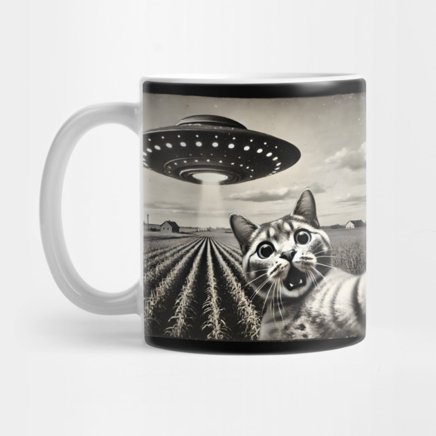 Funny UFO Cat Selfie by Champanie's Store