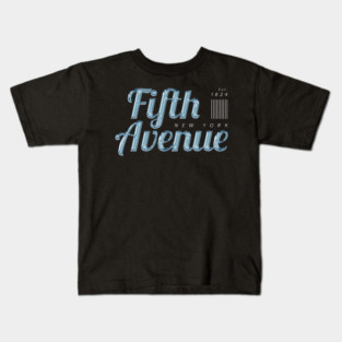 Fifth Avenue Chrome Effect Typography - New York City Est. 1824 Kids T-Shirt