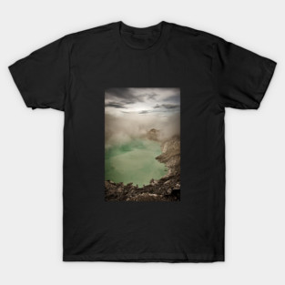 An unreal vision of the crater shrouded in smoke. T-Shirt