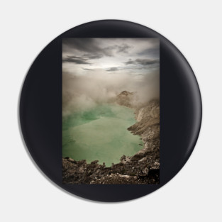 An unreal vision of the crater shrouded in smoke. Pin