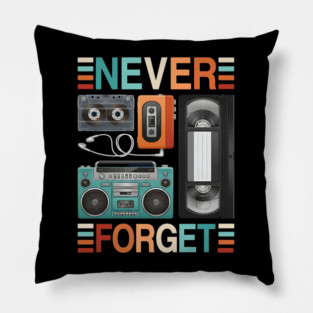 Never forget, Retro Electronics Pillow