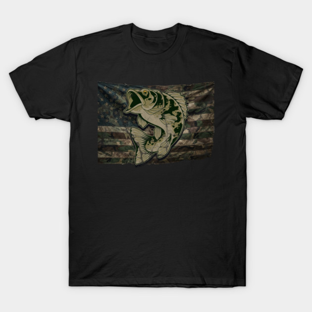 Fishing Camouflage US American Flag Bass Fish Design for Fishermen & Patriots – Perfect for Anglers, Boat Fishing T-Shirt by Pixel Threads 