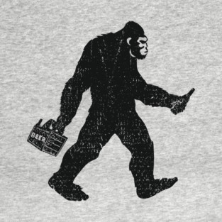 Bigfoot Beer Run Weekend Drinking Humor T-Shirt
