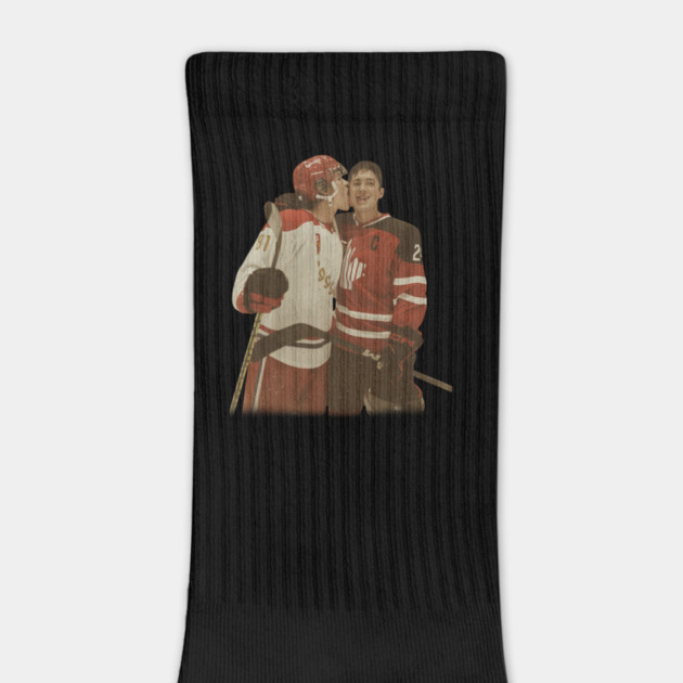 Heated-Rivalry Romance Hockey Couple by Kiara_digital