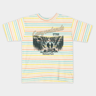 Canyonlands National Park Vintage Hiker, Utah Souvenir Design Kids T-Shirt
