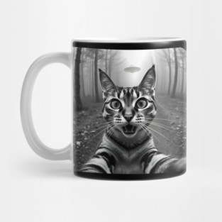 Cat Selfie with Alien, Cat Lovers Gifts for Men, Women & Kids Mug