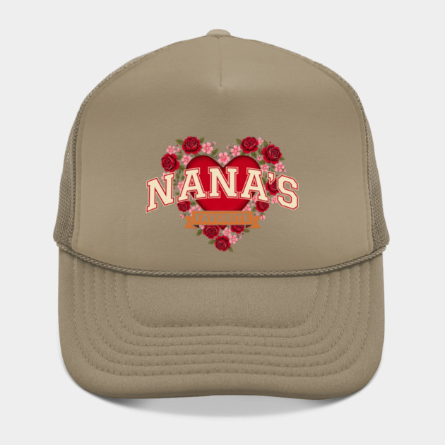 Nana's Favorite Grandmother Gift by ArtistTee ⭐⭐⭐⭐⭐