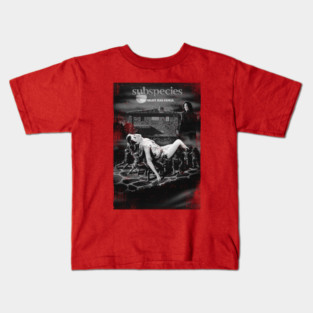 The night has fangs Kids T-Shirt