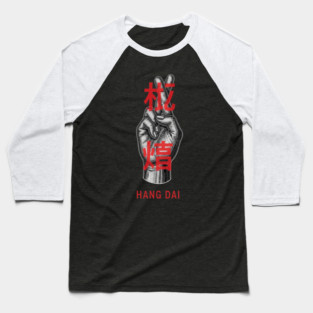 HANG DAI Crossed Fingers Baseball T-Shirt