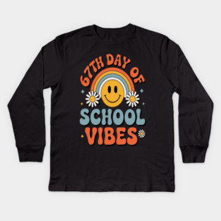 67Th Day Of School Vibes Groovy Smiley Kids Long Sleeve T-Shirt