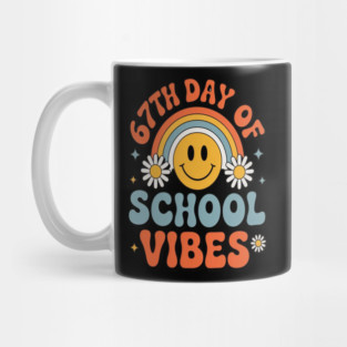67Th Day Of School Vibes Groovy Smiley Mug