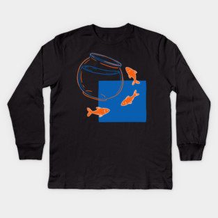 Fish Out of Water – Surreal Goldfish Displacement Art Kids Long Sleeve T-Shirt